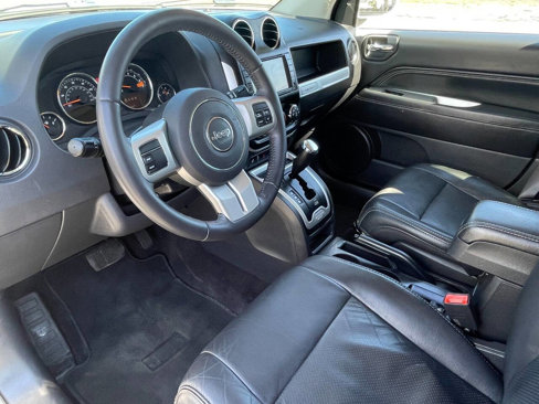 Used 2017 Jeep Compass High Altitude image 9