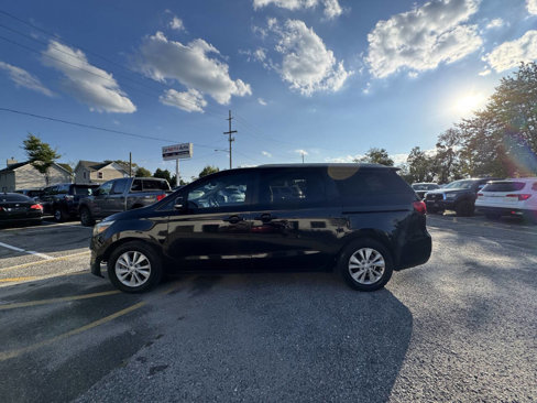 Used 2016 Kia Sedona LX w/ LX Convenience Package image 14