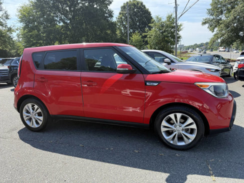Used 2014 Kia Soul + image 4