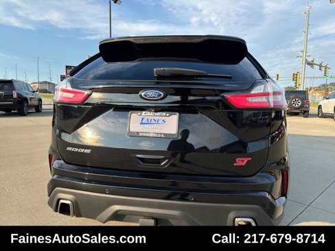 Used 2019 Ford Edge ST image 17