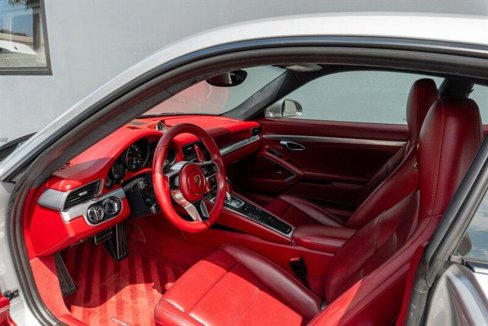 Used 2017 Porsche 911 Carrera image 9