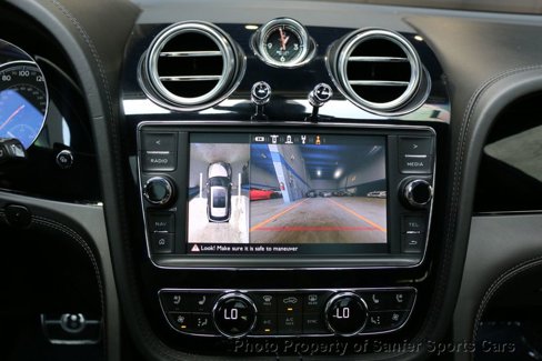 Used 2019 Bentley Bentayga image 47