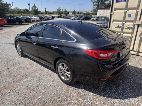 Used 2016 Hyundai Sonata SE image 8