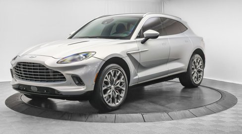 Used 2021 Aston Martin DBX image 3