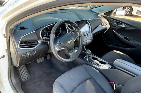 Used 2022 Chevrolet Malibu LT image 16