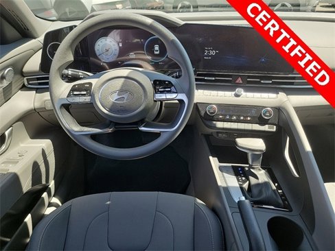 Certified 2024 Hyundai Elantra SEL image 3