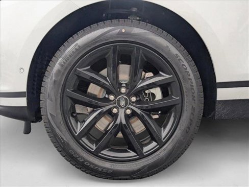 Used 2025 Land Rover Range Rover Velar S image 15