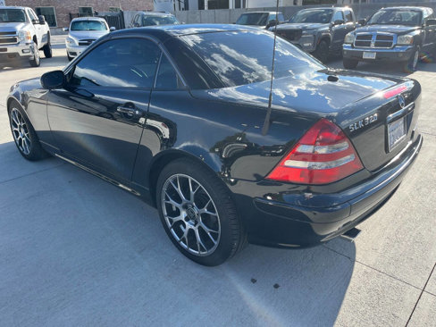 Used 2001 Mercedes-Benz SLK 320 image 11