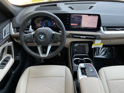 New 2025 BMW X1 xDrive28i w/ Technology Package image 33
