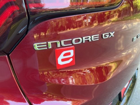 Used 2024 Buick Encore GX Sport Touring w/ Experience Buick Package image 47