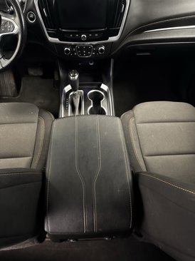 Used 2020 Chevrolet Traverse LT image 19