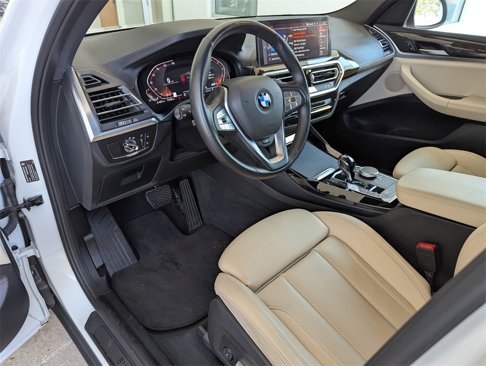 Used 2023 BMW X3 sDrive30i w/ Premium Package image 11