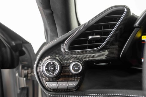 Used 2016 Ferrari 488 Spider image 32