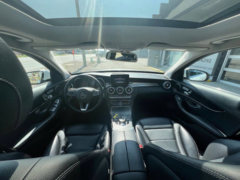 Used 2017 Mercedes-Benz C 300 4MATIC Sedan image 17