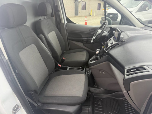 Used 2020 Ford Transit Connect XL image 13