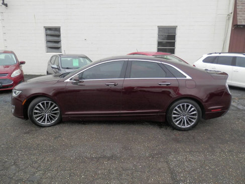 Used 2017 Lincoln MKZ Select w/ Select Plus Package image 3