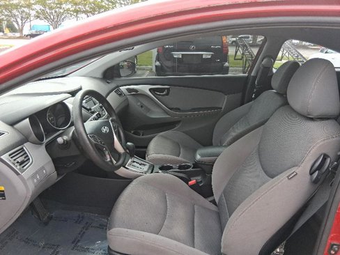 Used 2013 Hyundai Elantra image 15