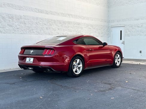 Used 2017 Ford Mustang Coupe image 8