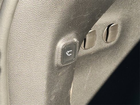 Certified 2020 Jeep Cherokee Trailhawk w/ Comfort/Convenience Group image 9