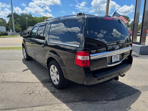 Used 2015 Ford Expedition EL Platinum image 8