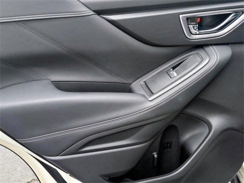 Used 2019 Subaru Forester Touring image 13