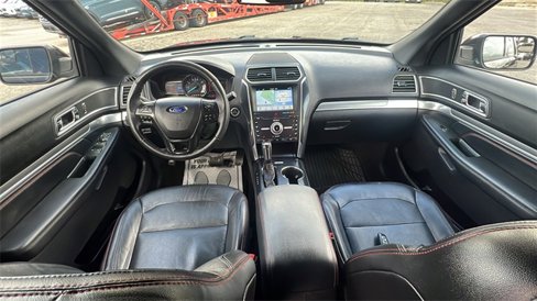 Certified 2018 Ford Explorer Sport image 13
