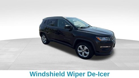 Used 2017 Jeep Compass Latitude w/ Popular Equipment Group image 35