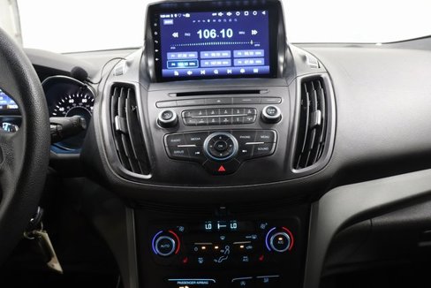 Used 2017 Ford Escape SE w/ SE Cold Weather Package image 20