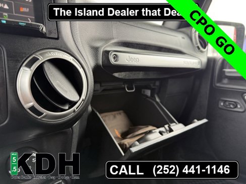 Certified 2018 Jeep Wrangler Unlimited Sahara image 24