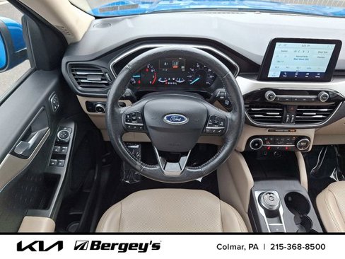 Used 2020 Ford Escape SEL image 11