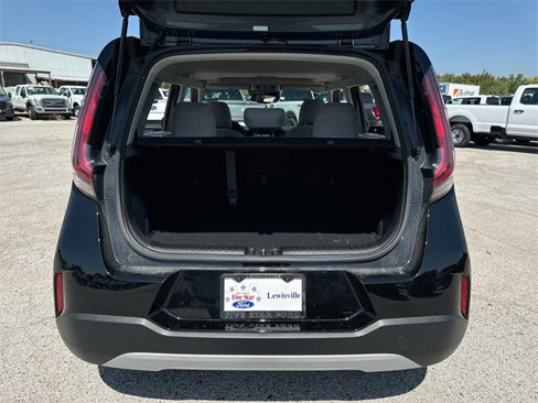Used 2025 Kia Soul EX image 24