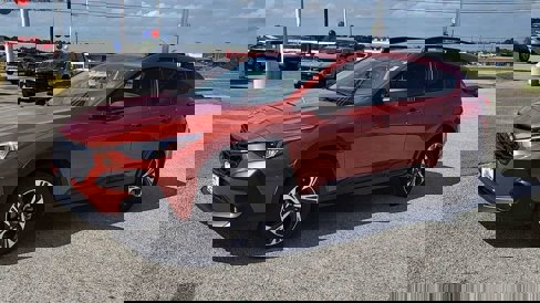 Used 2024 Subaru Crosstrek 2.0i Premium image 4
