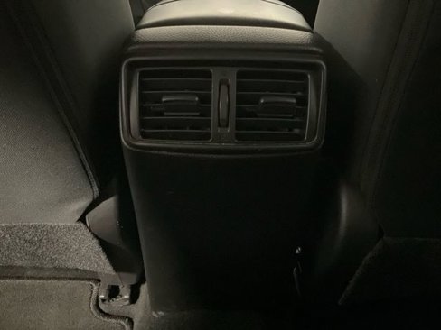 Used 2022 Nissan Rogue Sport SV image 19
