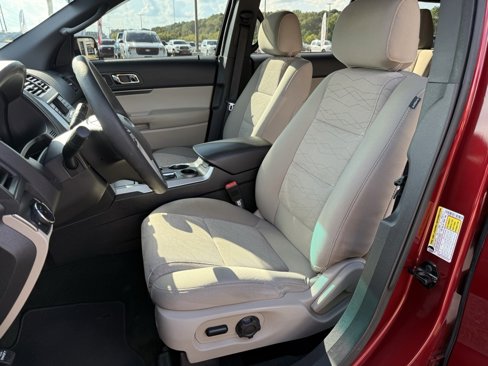 Used 2013 Ford Explorer FWD image 13