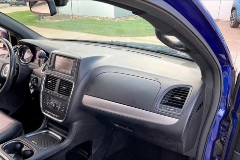 Used 2019 Dodge Grand Caravan GT image 17