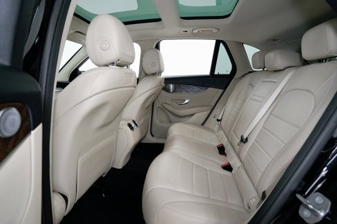Used 2018 Mercedes-Benz GLC 300 4MATIC image 24