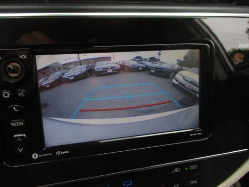 Used 2017 Toyota Corolla iM image 10