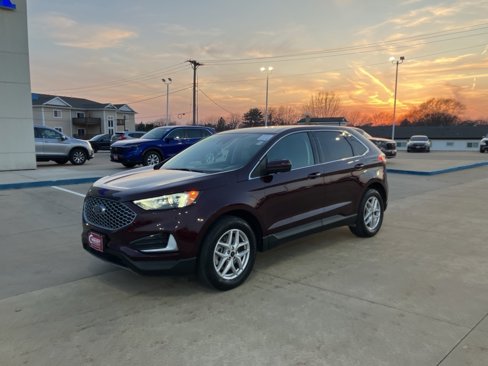 Used 2023 Ford Edge SEL image 7