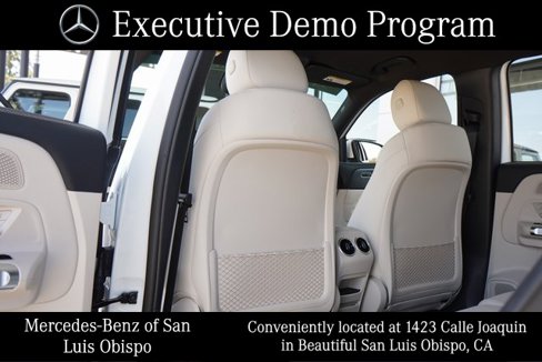 Used 2025 Mercedes-Benz GLB 250 image 31