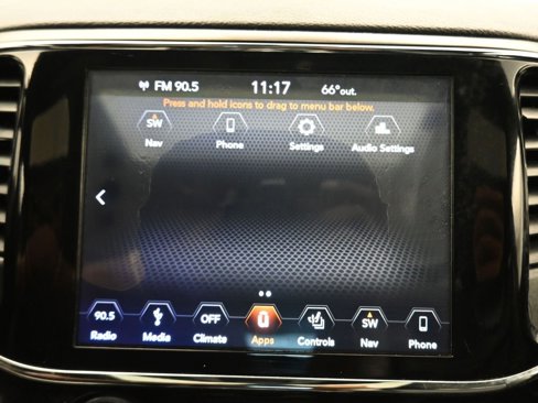 Used 2019 Jeep Grand Cherokee Limited image 17