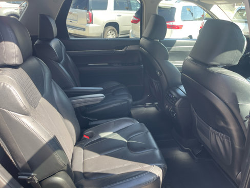 Used 2020 Hyundai Palisade SEL w/ Premium Package image 34