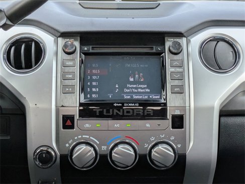 Used 2018 Toyota Tundra SR5 image 18