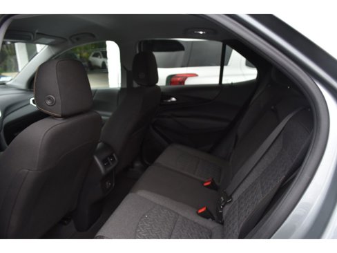 Used 2023 Chevrolet Equinox LT image 11