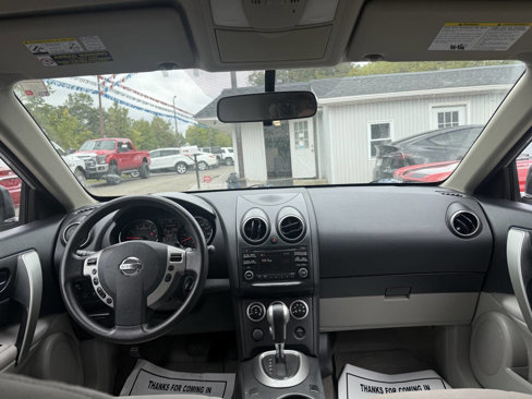 Used 2013 Nissan Rogue SV image 10