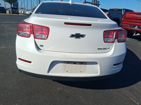 Used 2015 Chevrolet Malibu LT image 6