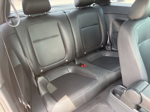 Used 2017 Volkswagen Beetle 1.8T image 28