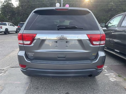 Used 2012 Jeep Grand Cherokee Laredo w/ Laredo E Group image 5
