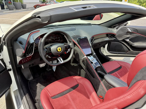 Used 2025 Ferrari Roma Spider image 30