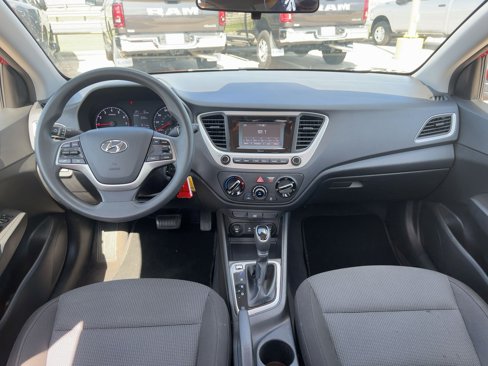Used 2021 Hyundai Accent SE image 15