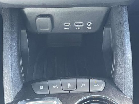 Used 2021 Chevrolet TrailBlazer RS w/ Convenience Package image 23